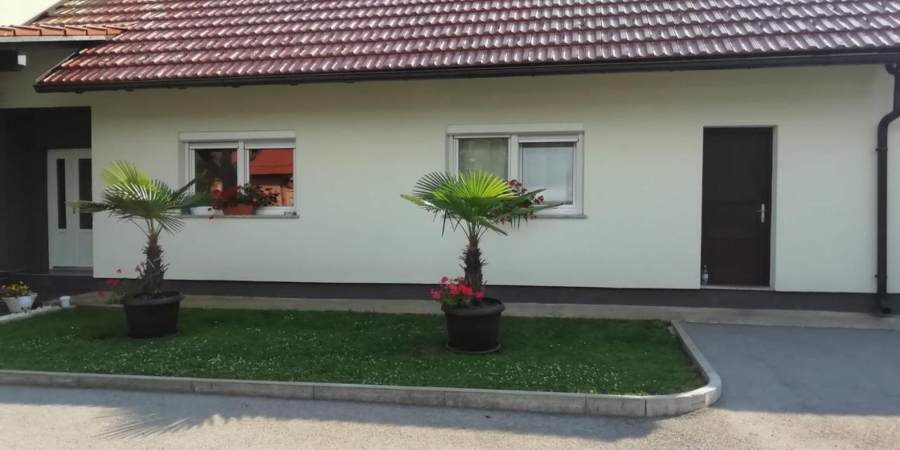 Apartman Luce Otocac Luaran gambar