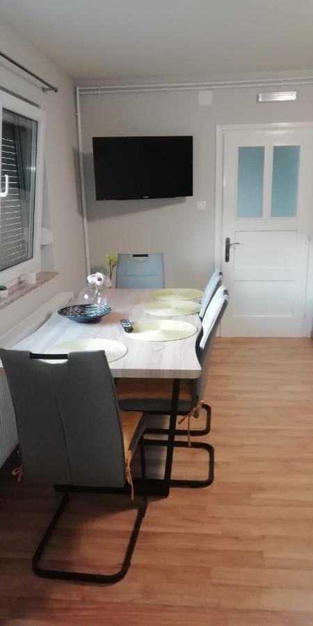 Apartman Luce Otocac Luaran gambar